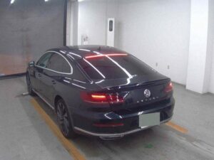 2019 Volkswagen Arteon R-Line — photo 3
