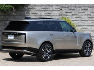 2025 Range Rover Vogue Autobiography P530 — photo 4
