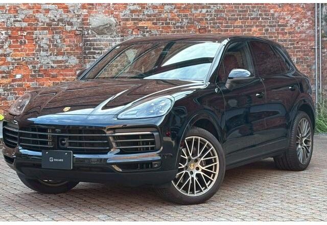 Porsche Cayenne Platinum Edition