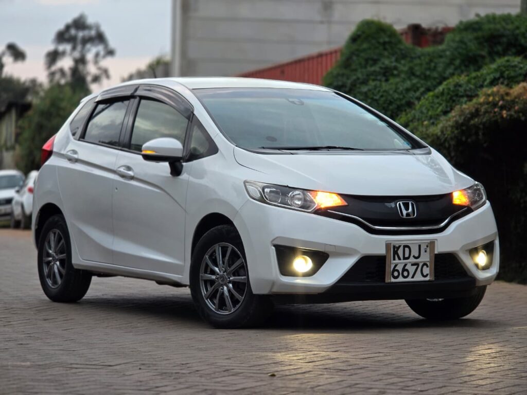 2015 Honda Fit New Shape (non-hybrid)