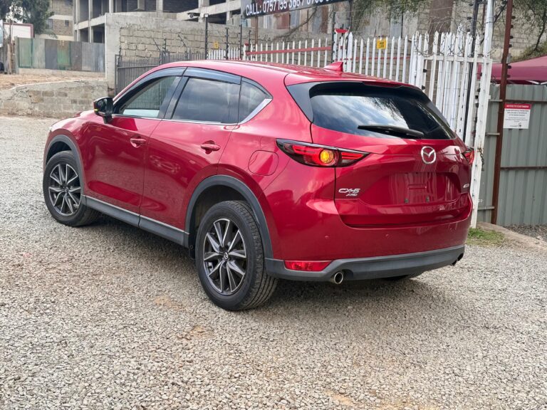 2017 Mazda CX-5 2.2L Diesel AWD — photo 4