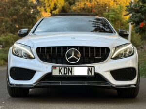 2017 Mercedes Benz C200 W205 AMG Line — photo 2