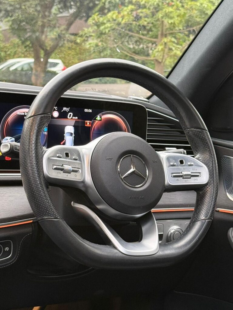 2021 Mercedes-Benz GLE400D Coupe AMG Line — photo 5