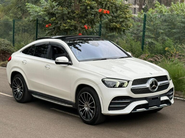 2021 Mercedes-Benz GLE400D Coupe AMG Line — photo 2