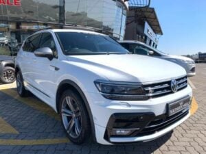 2019 Volkswagen Tiguan Allspace — photo 2
