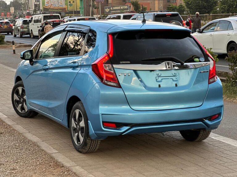 2018 Honda Fit Hybrid  2018 Model — photo 9