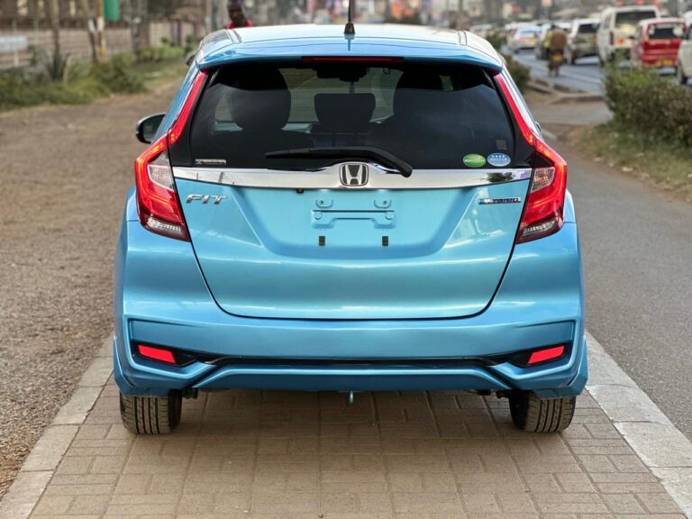 2018 Honda Fit Hybrid  2018 Model — photo 8