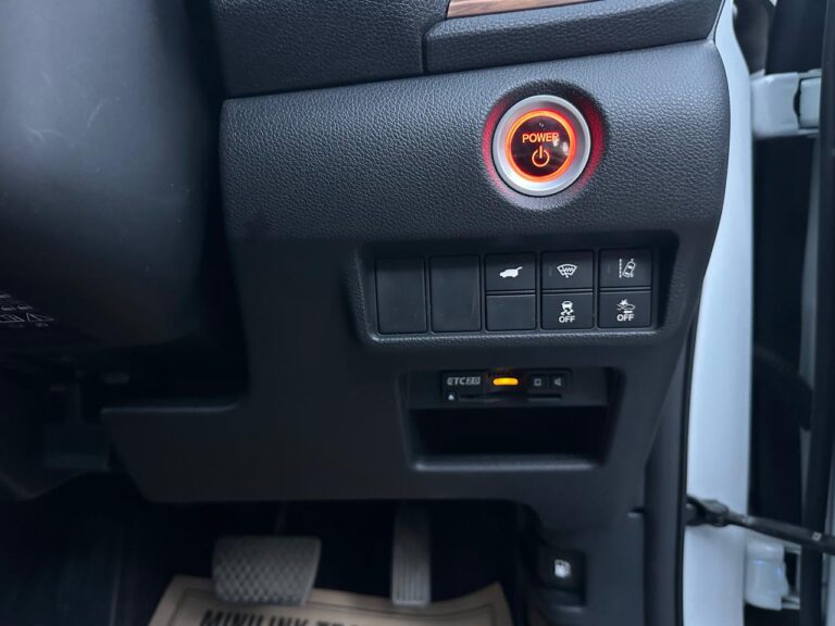 2019 Honda CR-V Hybrid 2019 Model Double Sunroof — photo 9