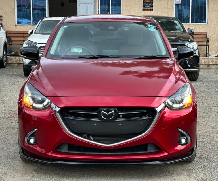2018 Mazda Demio Diesel Sports — photo 2