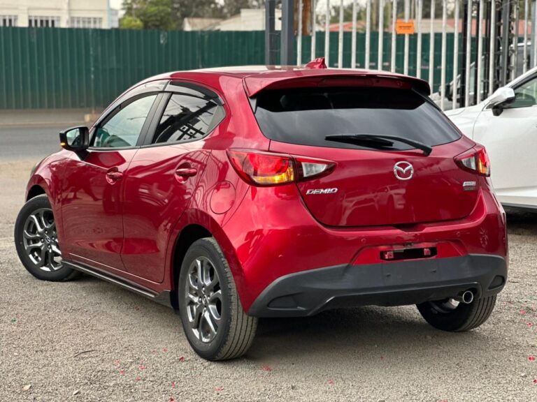 2018 Mazda Demio Diesel Sports — photo 5