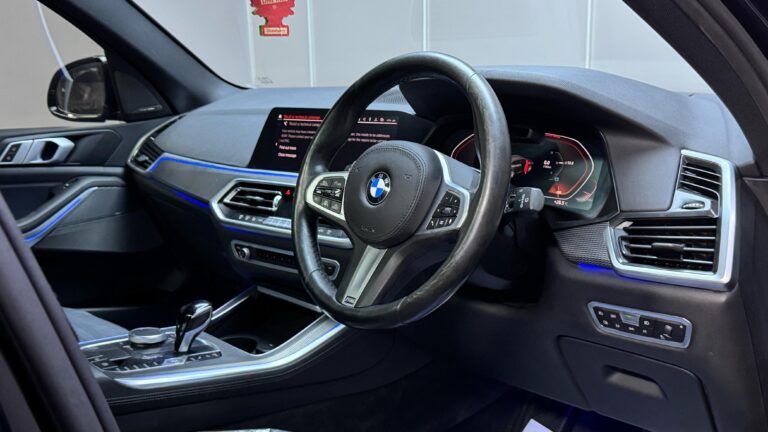 2021 BMW X5 xDrive30d M-sport — photo 8
