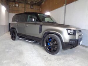 2022 Land Rover Defender 110 X-Dynamic HSE D300