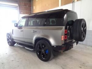 2022 Land Rover Defender 110 X-Dynamic HSE D300 — photo 2