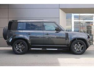 2024 Land Rover Defender 110 X-Dynamic HSE — photo 4