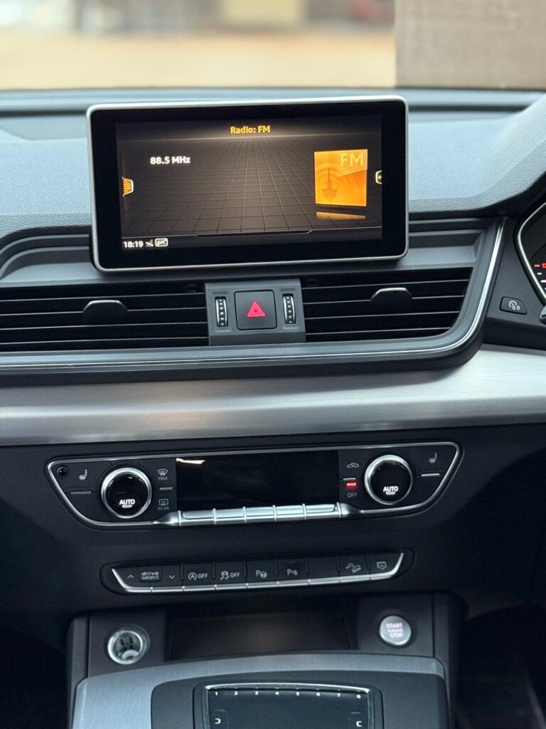 2018 Audi Q5 B9 S-Line Quattro — photo 5