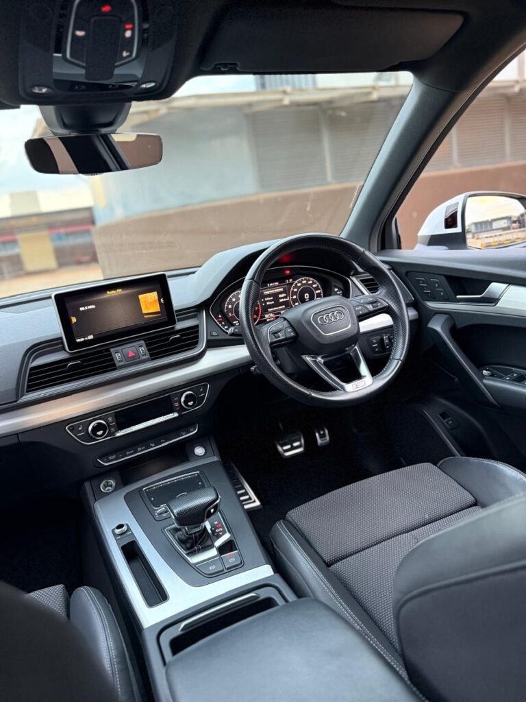 2018 Audi Q5 B9 S-Line Quattro — photo 9