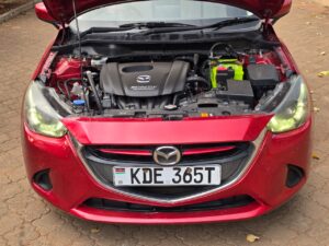 2015 Mazda Demio — photo 2