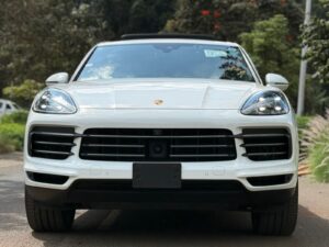 2018 Porsche Cayenne S E3 — photo 3