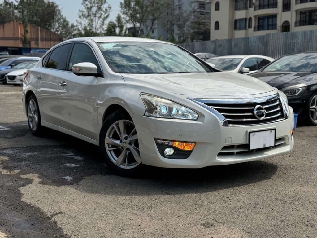 NISSAN TEANA XV PACKAGE