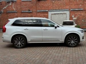 2020 Volvo XC90 — photo 3