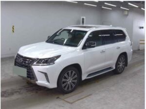 2019 Lexus LX 570 — photo 3