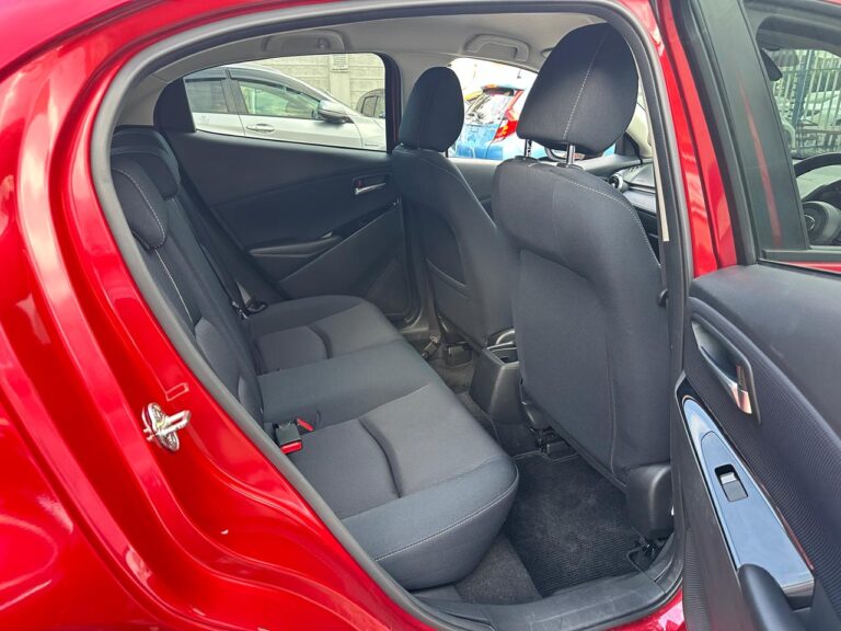 Mazda 2 Petrol 2019 — photo 7