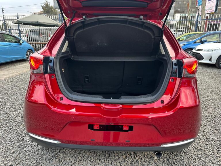 Mazda 2 Petrol 2019 — photo 5