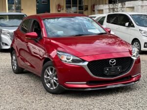 Mazda 2 Petrol 2019 — photo 1