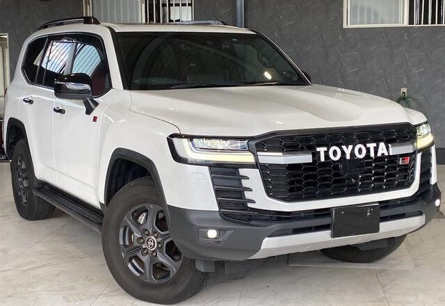 Toyota LC300 GR Sport