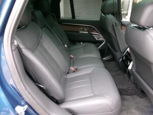 2023 Range Rover Vogue Autobiography P530 — photo 4