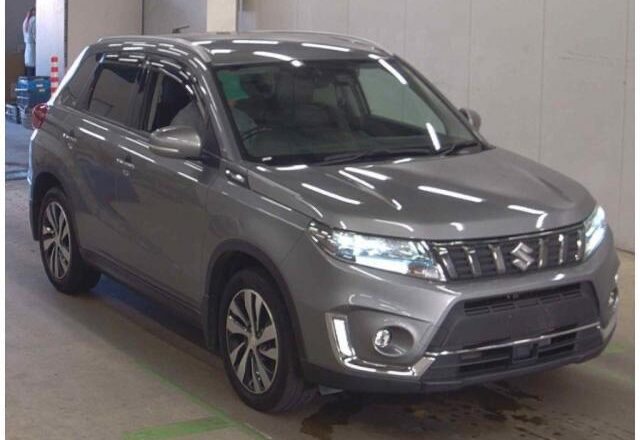 Suzuki Escudo Base Grade