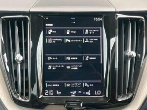 2020 Volvo XC60 Inscription T8 — photo 4