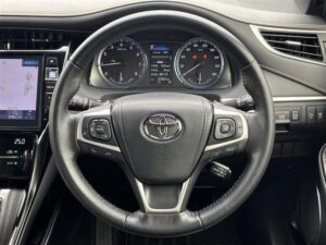 2019 Toyota Harrier Elegance — photo 4