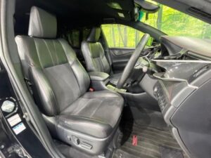 2019 Toyota Harrier — photo 3