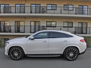 2022 Mercedes-Benz GLE400d — photo 3