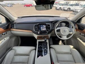2019 Volvo XC90 — photo 2