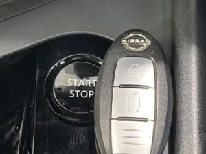 2021 Nissan Note X — photo 4