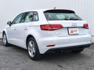 2020 Audi A3 30 TFSI — photo 2