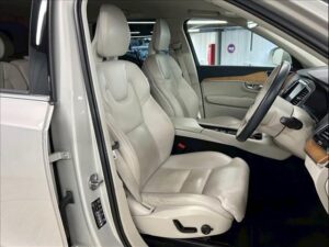 2021 Volvo XC90 — photo 4
