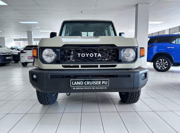 2025 Toyota Land Cruiser HZJ79 — photo 4