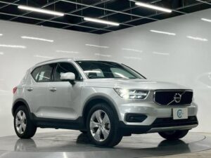 2019 Volvo XC40 Momentum T4