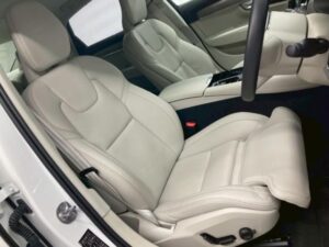 2023 Volvo S90 — photo 3