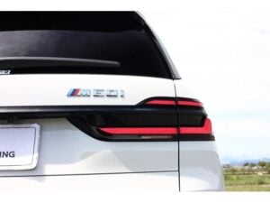 2023 BMW X7 M60i xDrive — photo 3