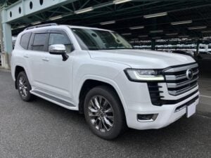 2024 Toyota Land Cruiser LC300