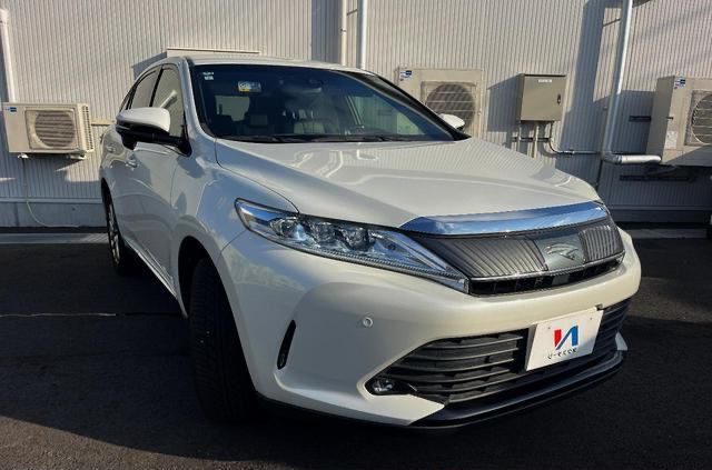 2019 Toyota Harrier Premium