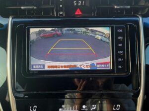 2019 Toyota Harrier Premium — photo 3