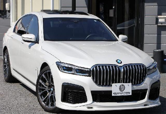 2019 BMW 740i M Sport