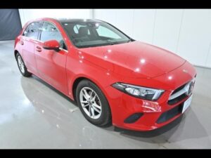 2019 Mercedes-Benz A180