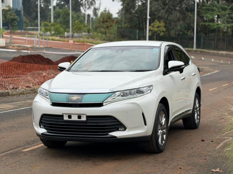 2018 Toyota Harrier — photo 6