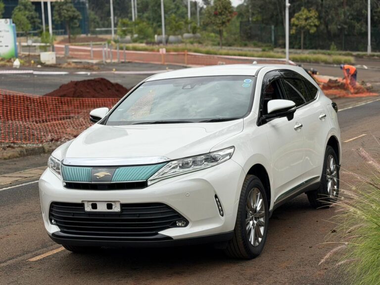 2018 Toyota Harrier — photo 9